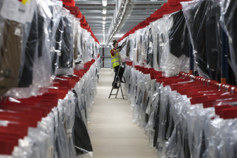 » Garment Systems BS Handling Systems